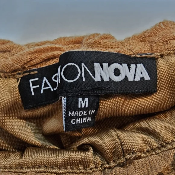 Camel Textured Low Rise Micro Mini Skirt - Picture 6 of 9